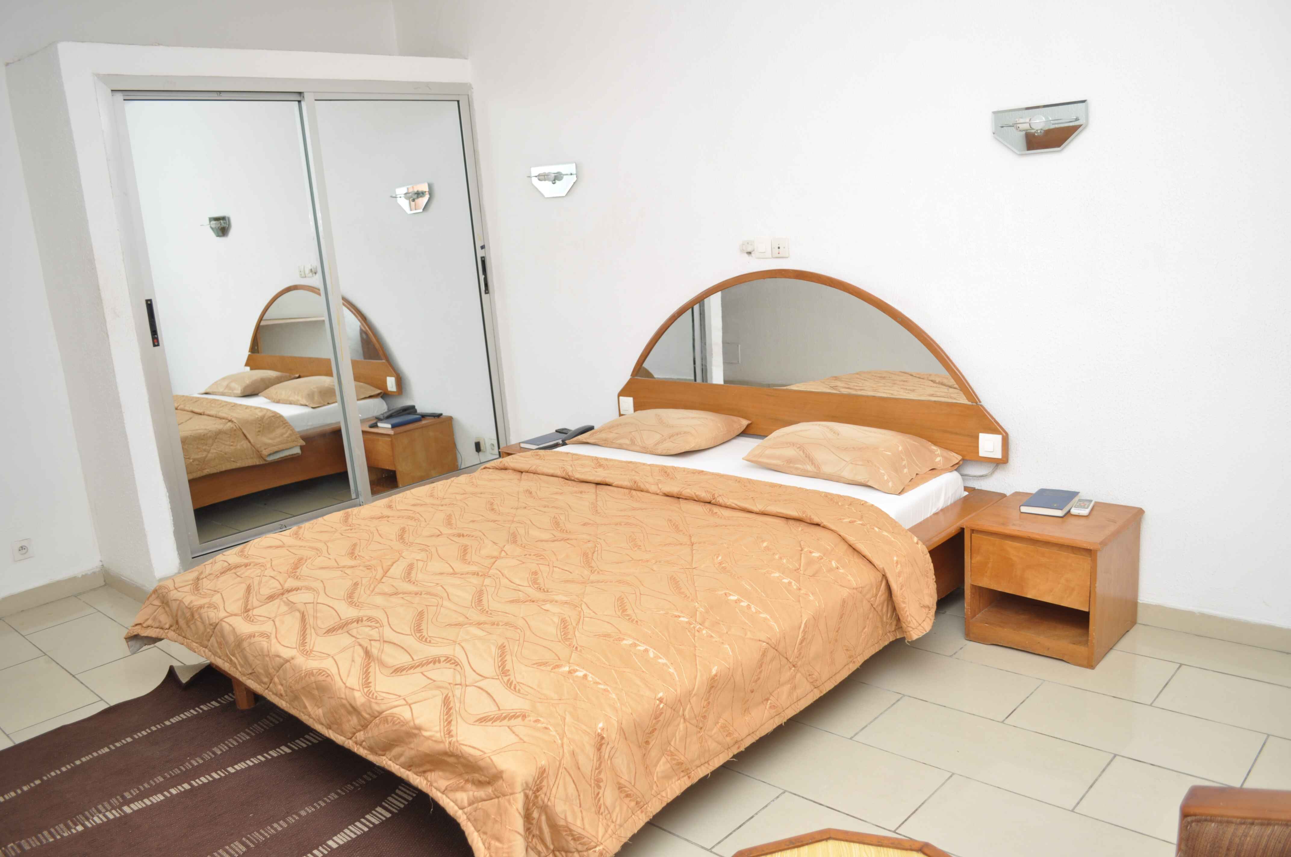 Hôtel KIMI - Vue extérieure de l'hôtel
